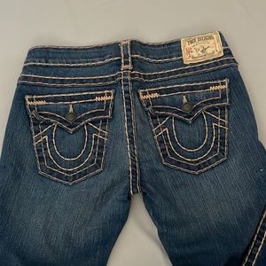 TRUE RELIGION Authentic “Vintage” style , BECKIE SUPER T …. size 28” JEANS